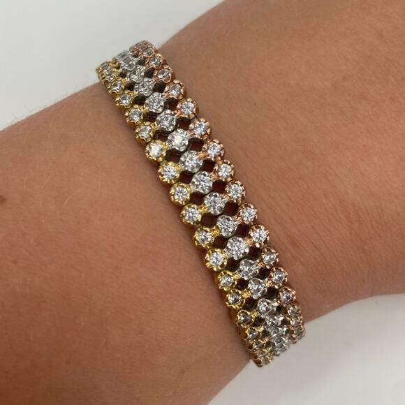 Dainty Sterling silver Trim color Cubic Zirconia tennis Bracelet - Picture 1 of 5